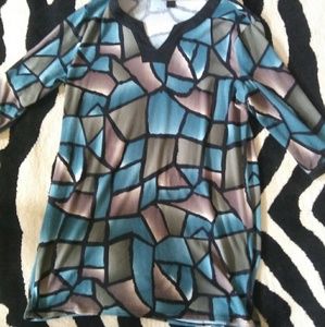 Nice Women's top with unique design